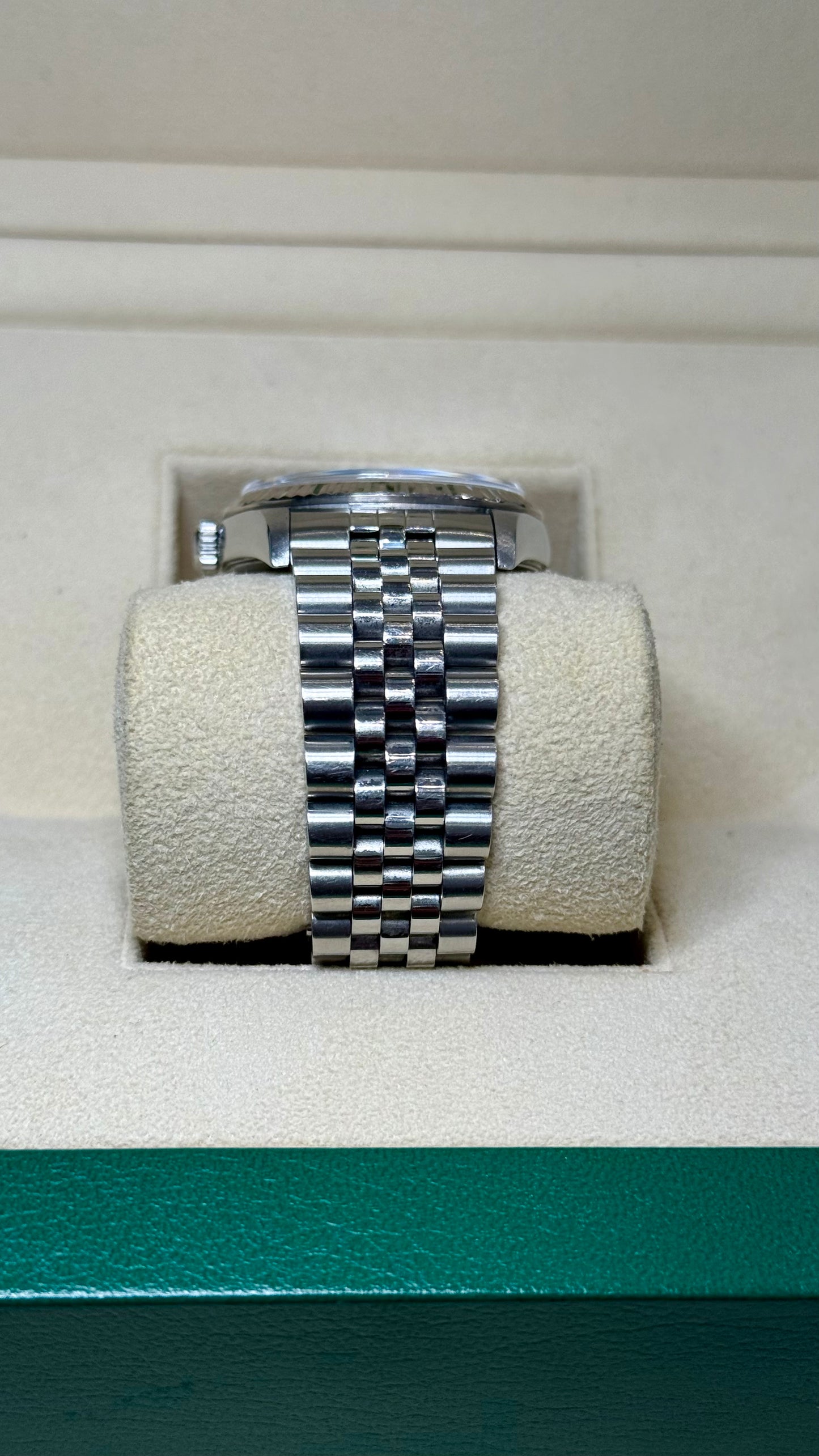 Rolex Datejust Silver Dial on 16220