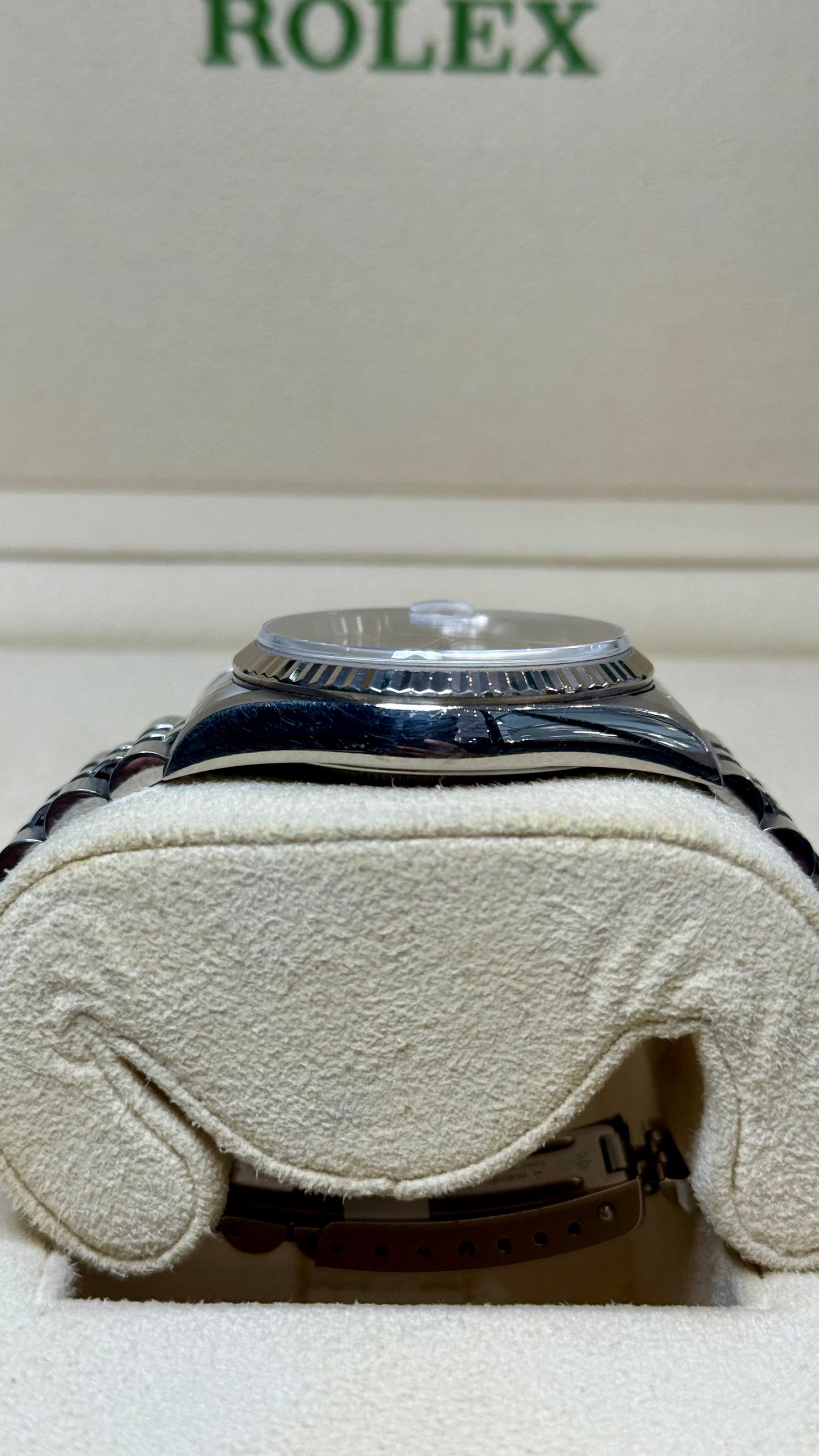 Rolex Datejust Silver Dial on 16220