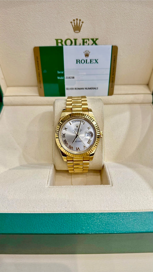 Rolex Day-Date II silver dial Dial on 218238 Card 2015
