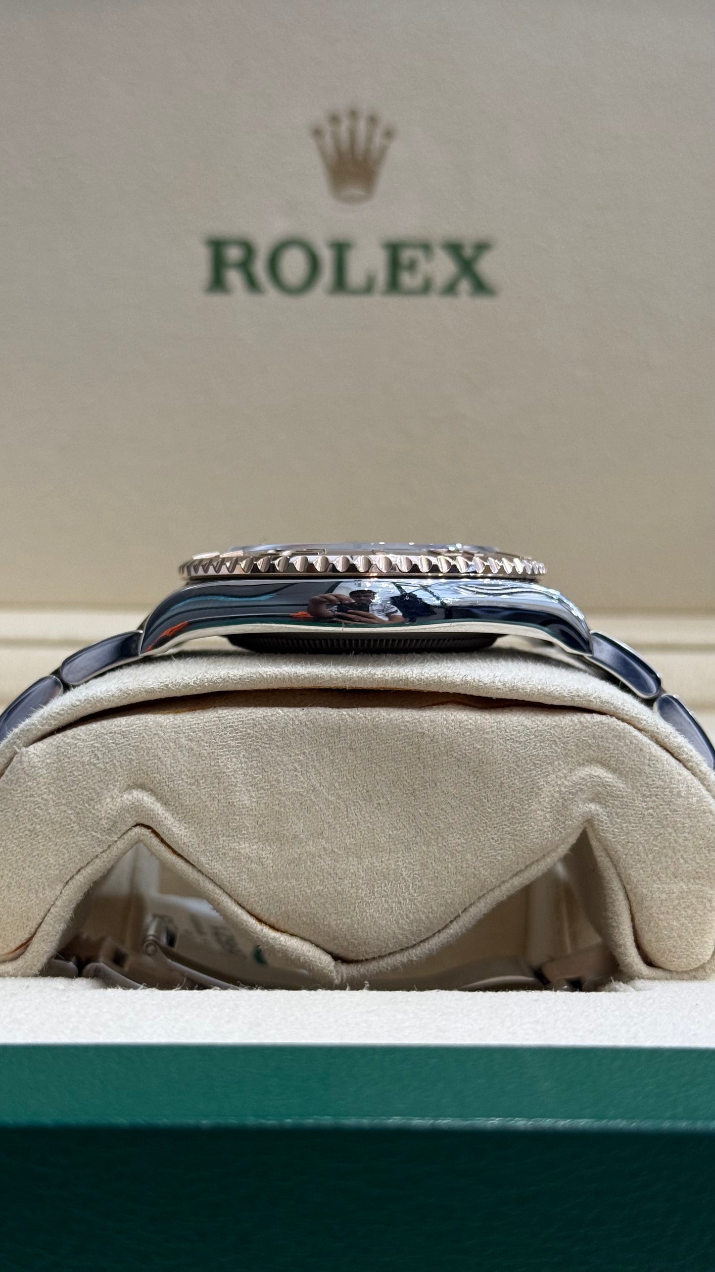 Rolex Yacht-Master Intense Black Dial on Oyster 126621-0002 Complete 2023